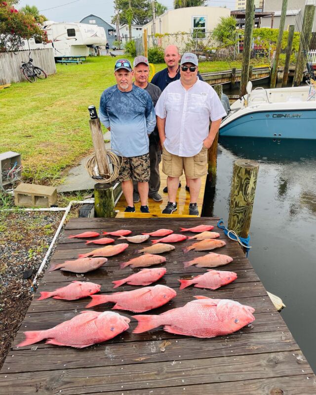 These guys have fished with me for many years. Boy did we have to run from bad weather a lot yesterday. Still managed to have a good day. Come fish with the highest reviewed charter in Panama City Beach. JustFishPCB #redsnapper #deepseafishing #panamacitybeach